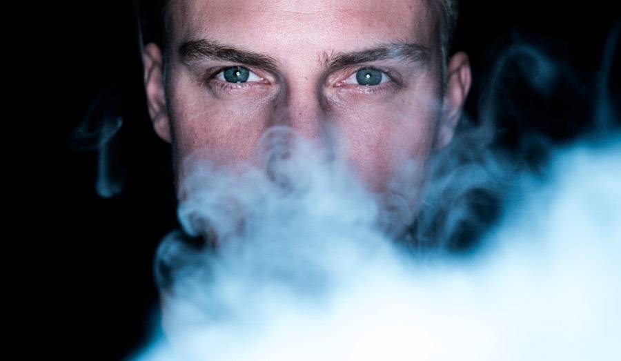 Как курение влияет на здоровье глаз? 